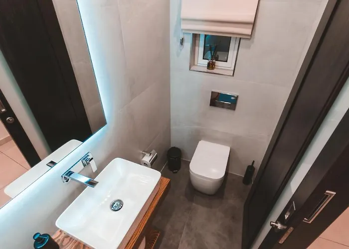 Ideal Location, Stylish 1br With Free Parking Lejlighed *