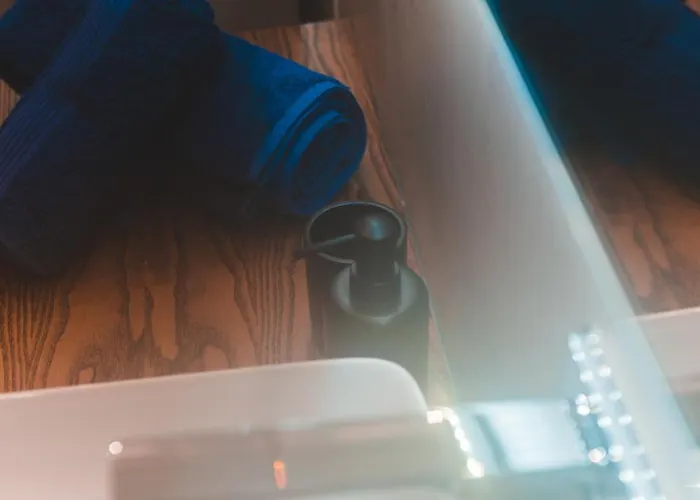 Ideal Location, Stylish 1br With Free Parking Lejlighed *