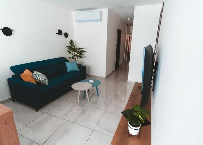 Lejlighed Ideal Location, Stylish 1br With Free Parking Sliema