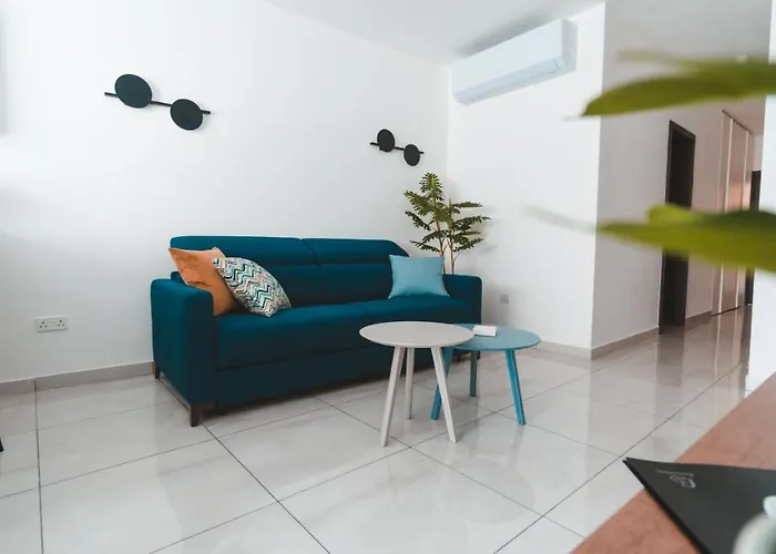 Ideal Location, Stylish 1br With Free Parking Lejlighed