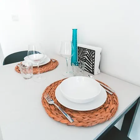 Ideal Location, Stylish 1br With Free Parking Sliema